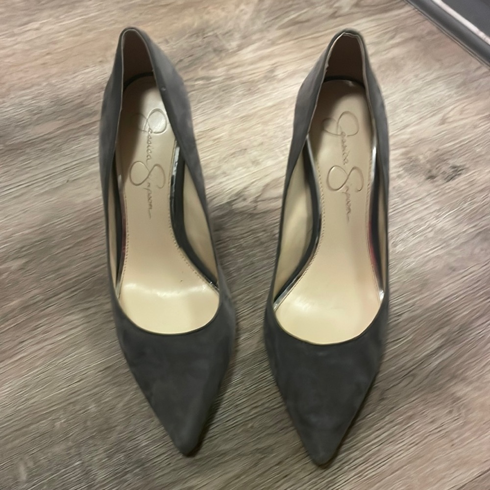 Jessica Simpson grey heels